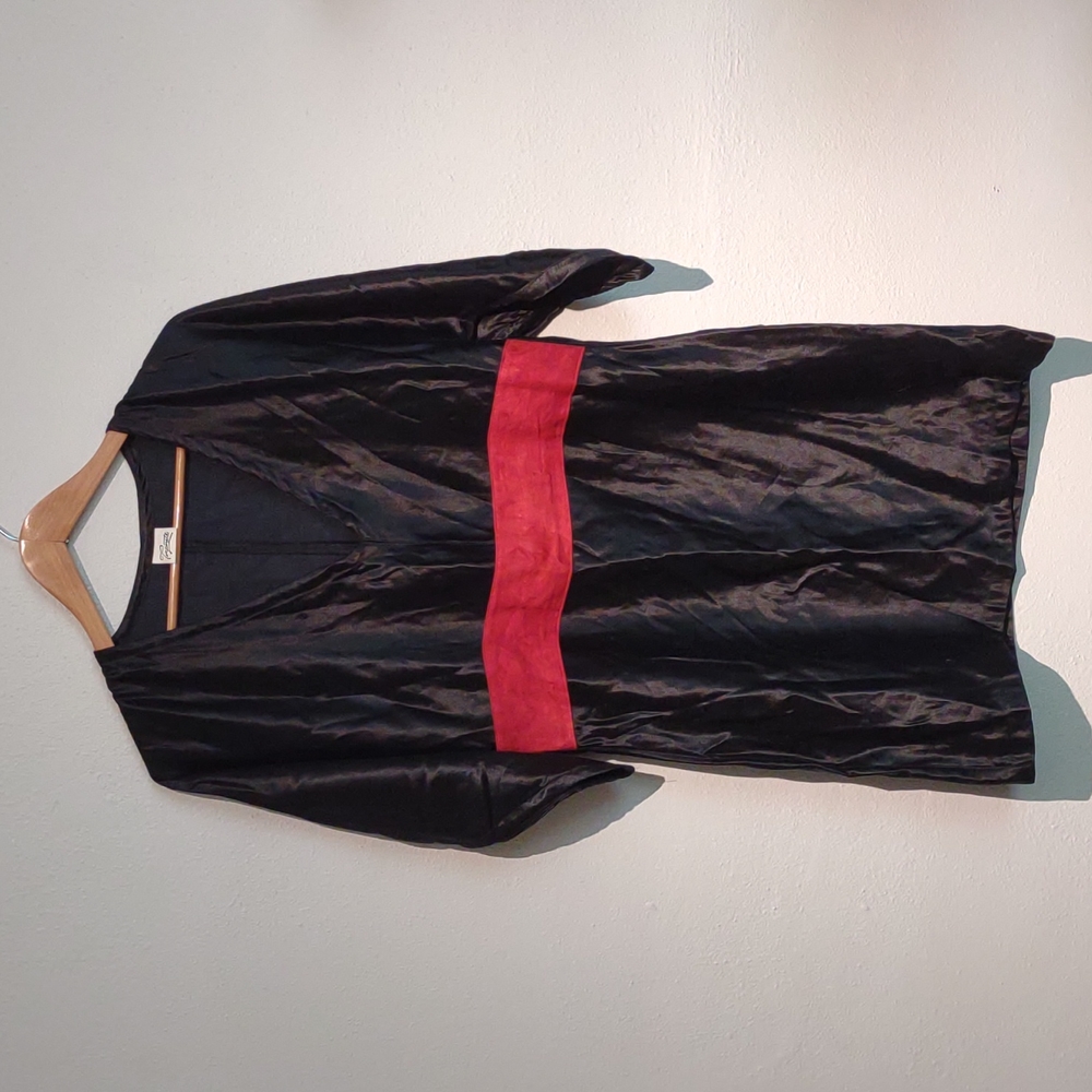 Temperate Honest clothing black red dress